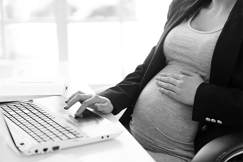 Contrato temporal de una mujer embarazada